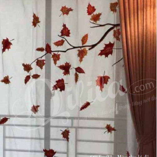 Autumn leaves red